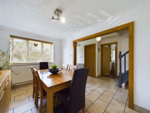 Dining Room- click for photo gallery